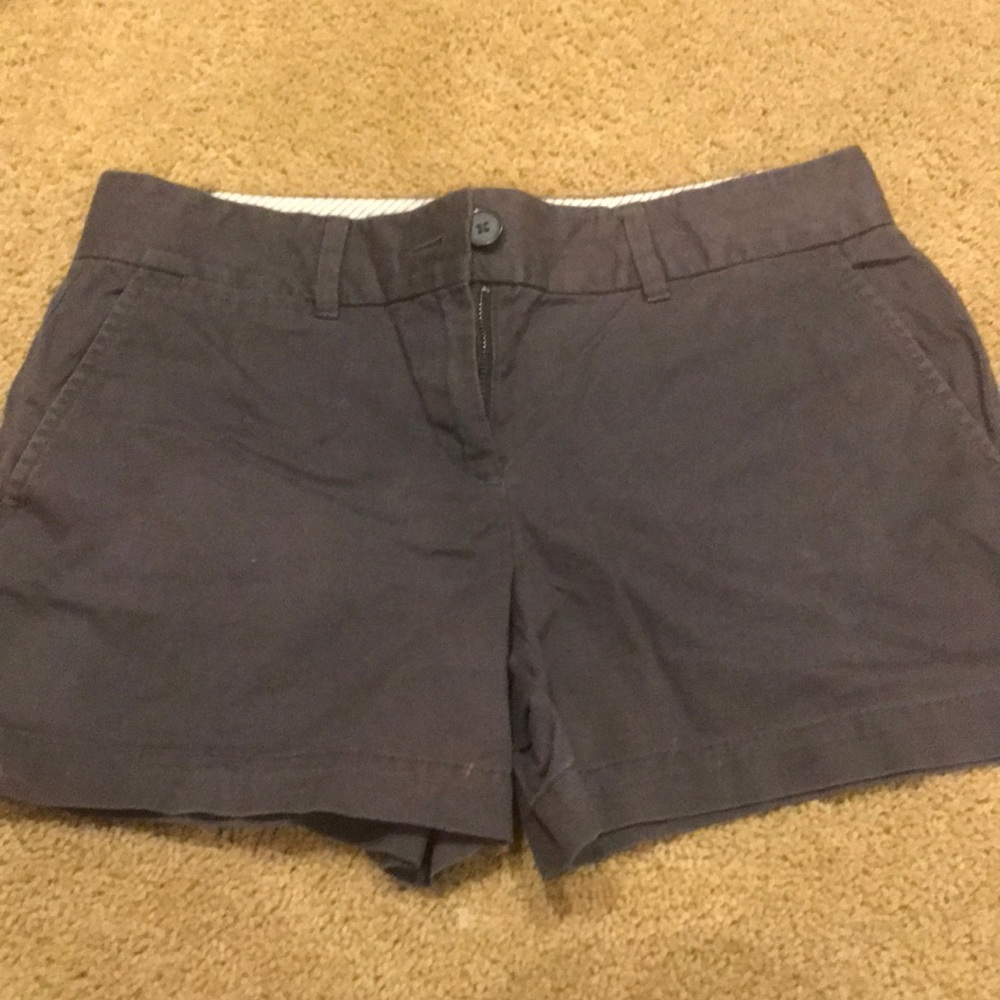Gray shorts